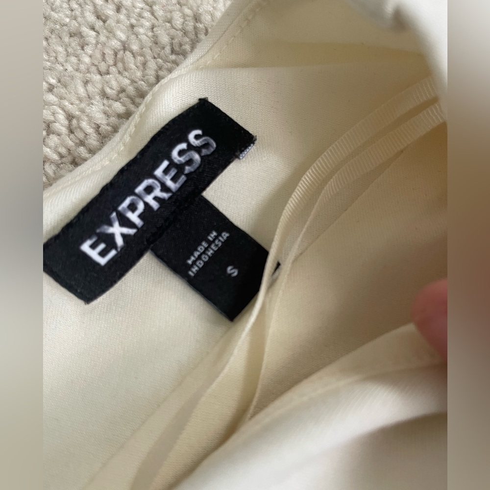 Express One Shoulder Top - Picture 3 of 7